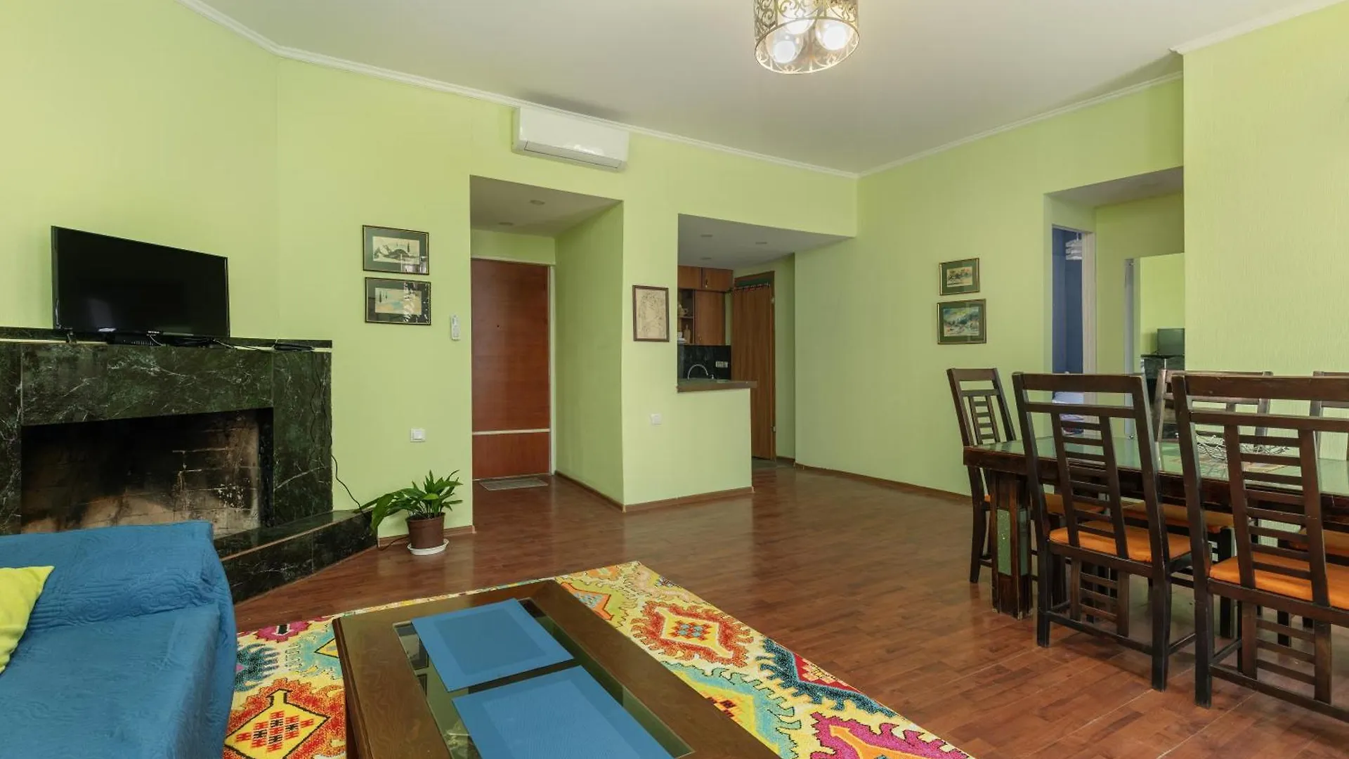 Charming Home At Old-Town Puri Square Tbilisi Apartamento